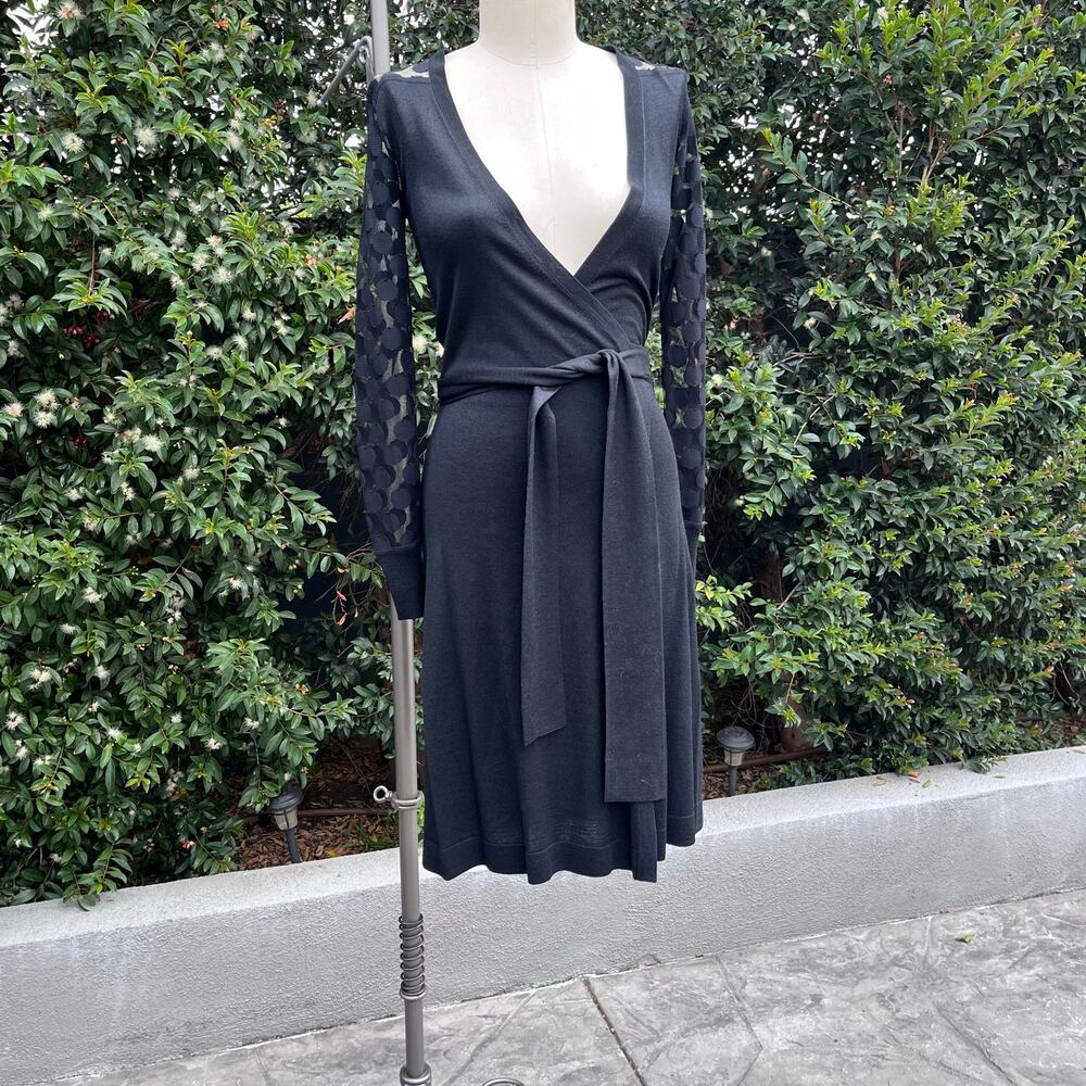 Diane von Furstenberg DVF Tussah Silk Wrap Dress Black Polka Dot Mesh Size P